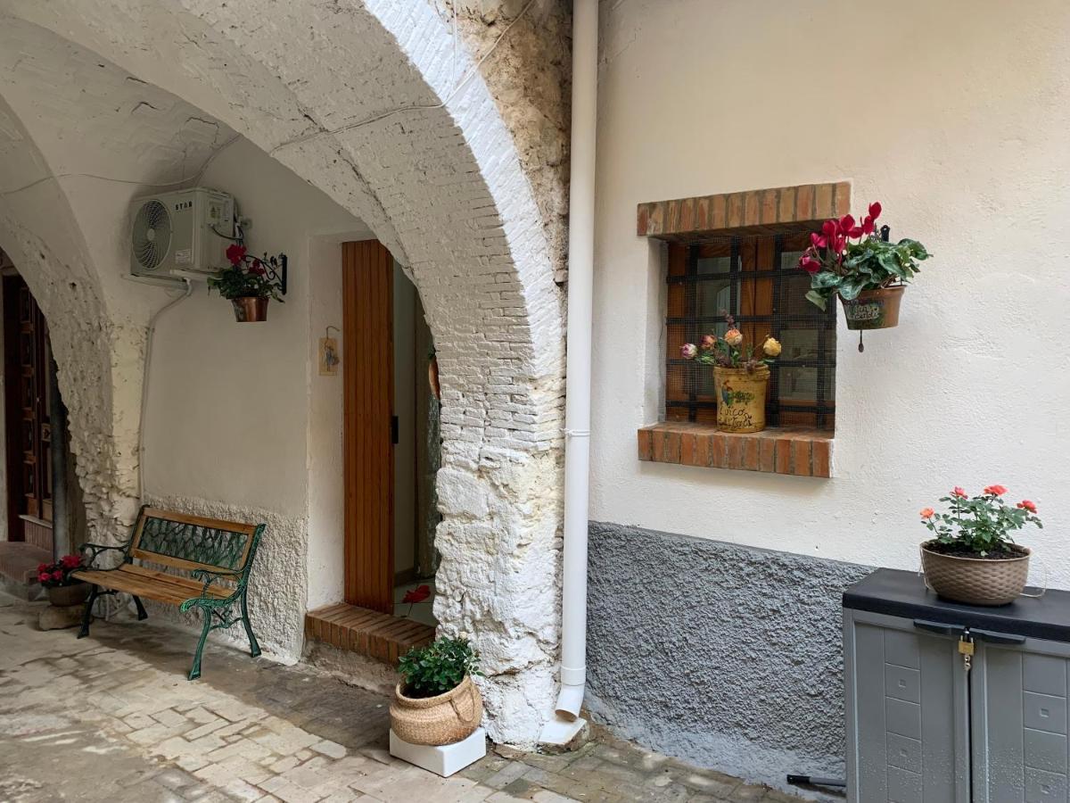 Al Vico Bartoli Suite Room Mazzarino Exterior photo